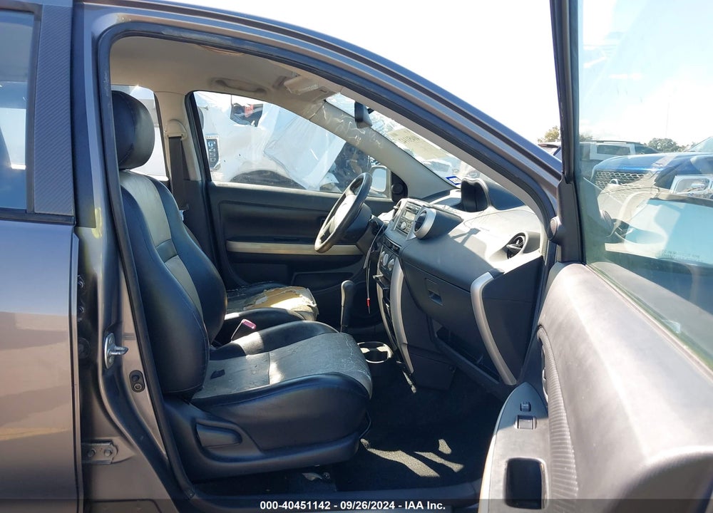 2005 SCION XA VIN: JTKKT624950078523