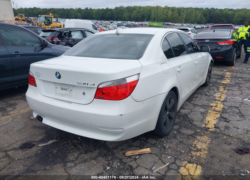 2007 BMW 530XI VIN: WBANF73567CU26396