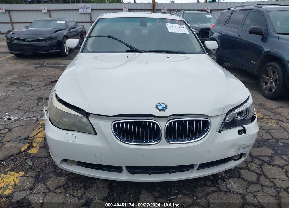 2007 BMW 530XI VIN: WBANF73567CU26396
