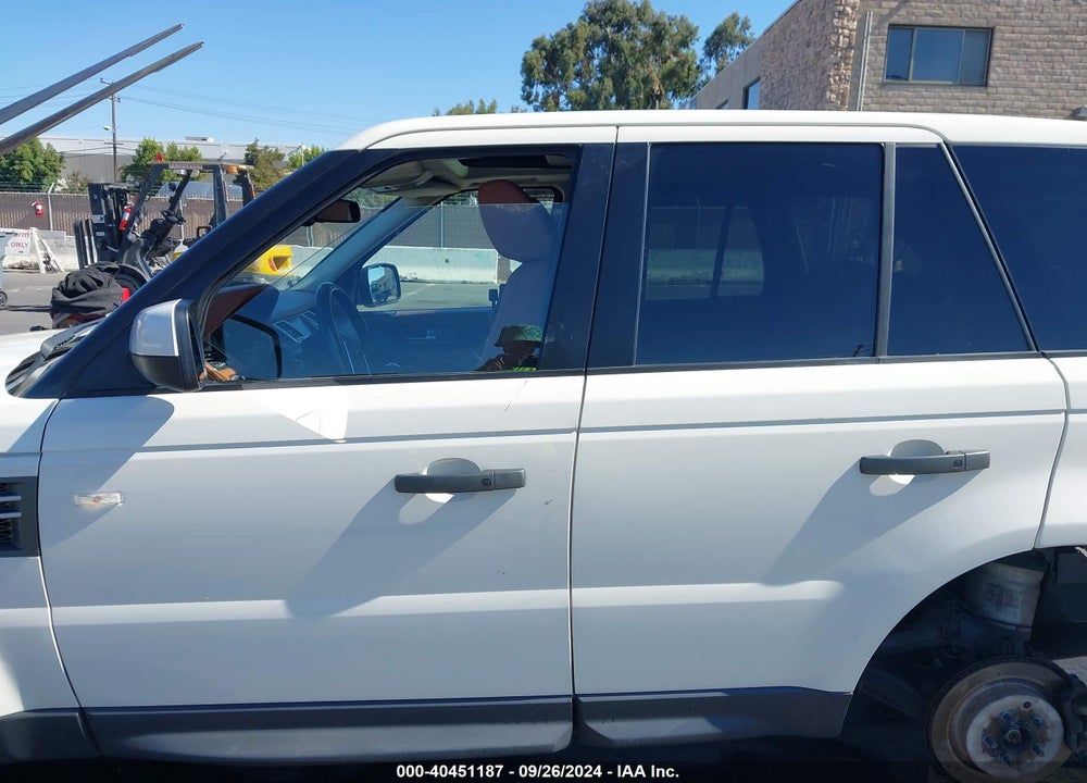 2010 LAND ROVER RANGE ROVER SPORT HSE VIN: SALSK2D46AA240928