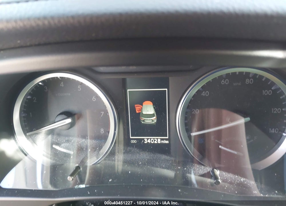 2019 TOYOTA HIGHLANDER XLE VIN: 5TDJZRFH0KS595900