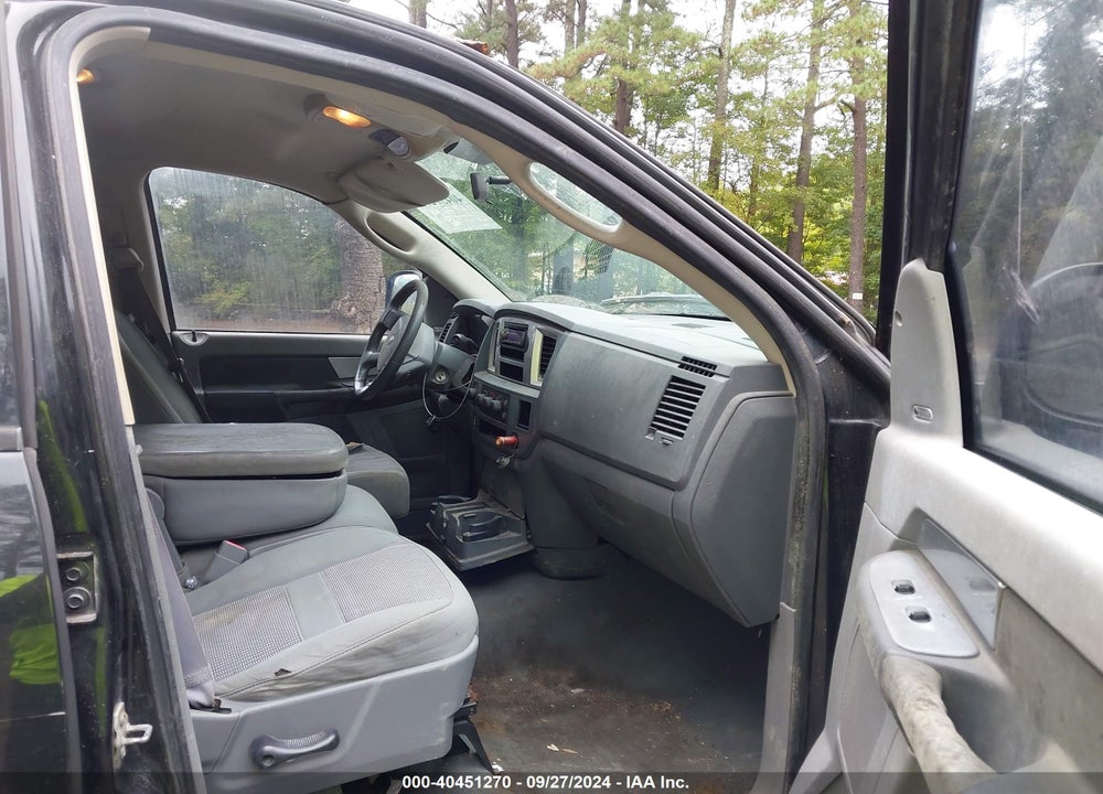 2007 DODGE RAM 1500 SLT/TRX4 OFF ROAD/SPORT VIN: 1D7HU18PX7S241728