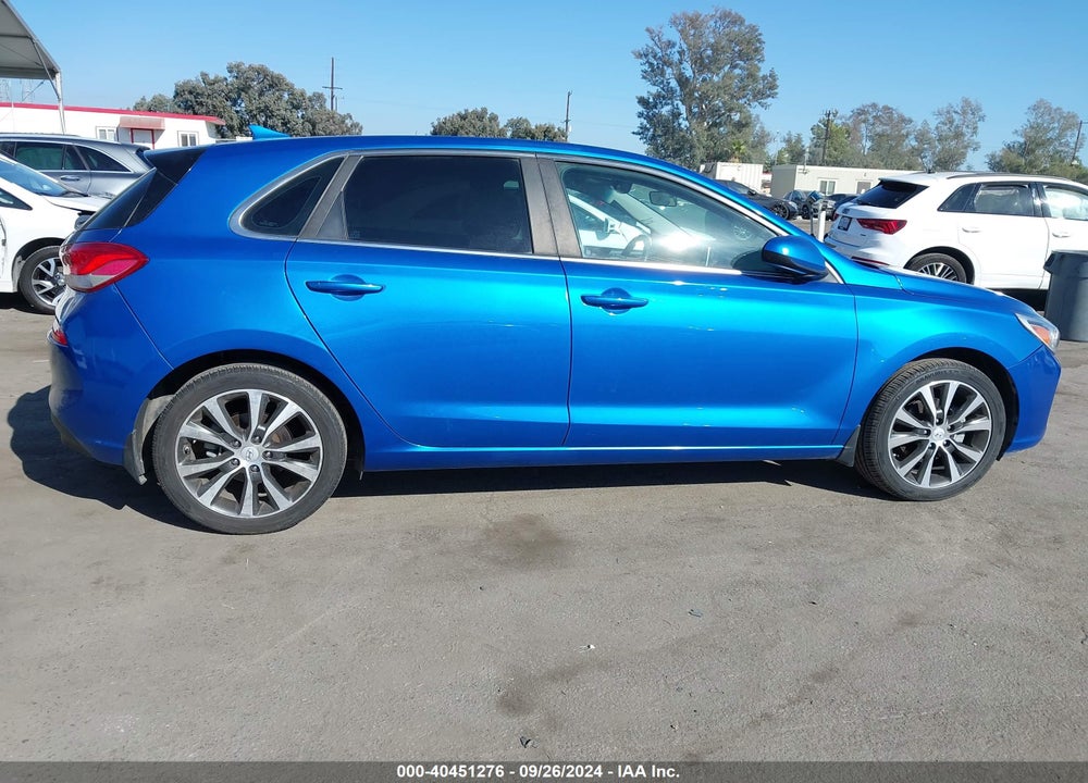 2018 HYUNDAI ELANTRA GT VIN: KMHH35LE0JU025498