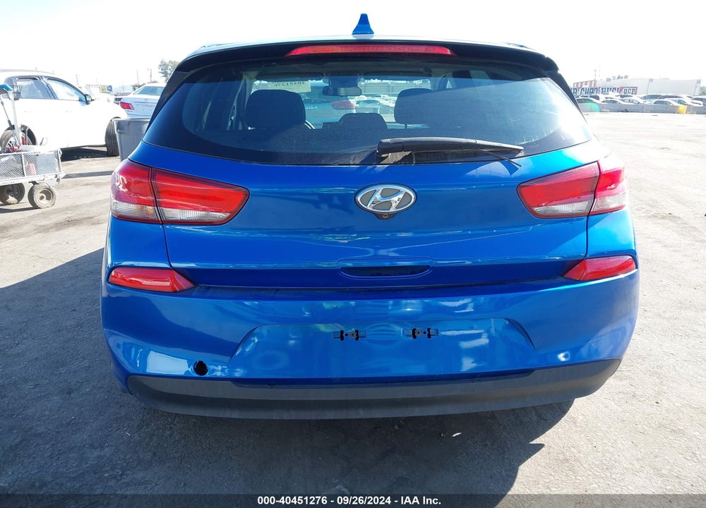 2018 HYUNDAI ELANTRA GT VIN: KMHH35LE0JU025498