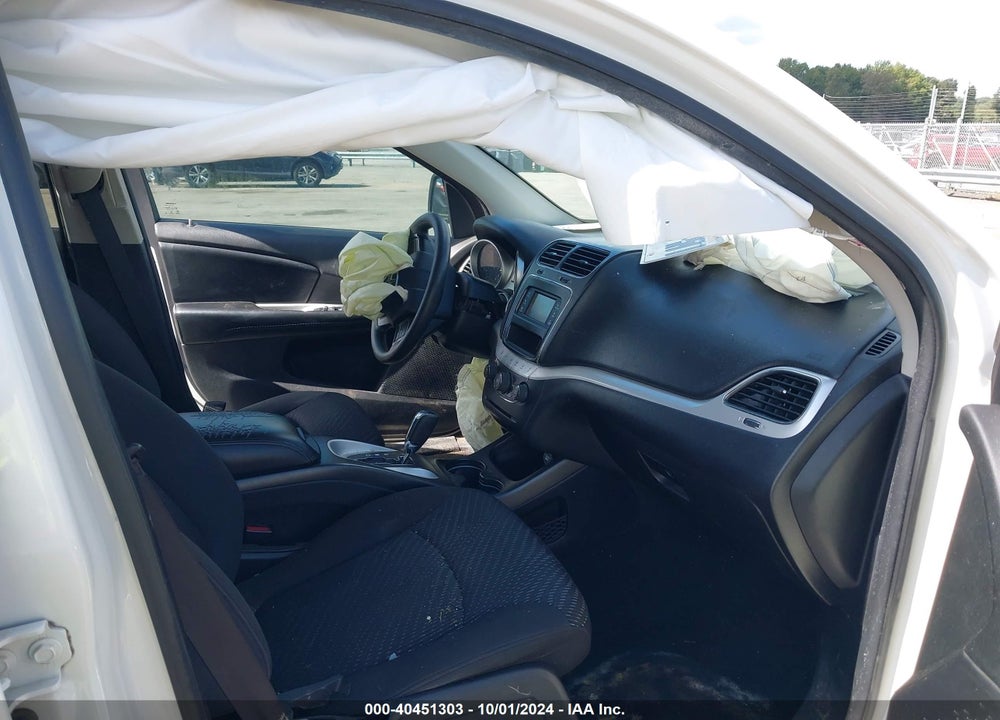 2018 DODGE JOURNEY SE VIN: 3C4PDCAB1JT216934