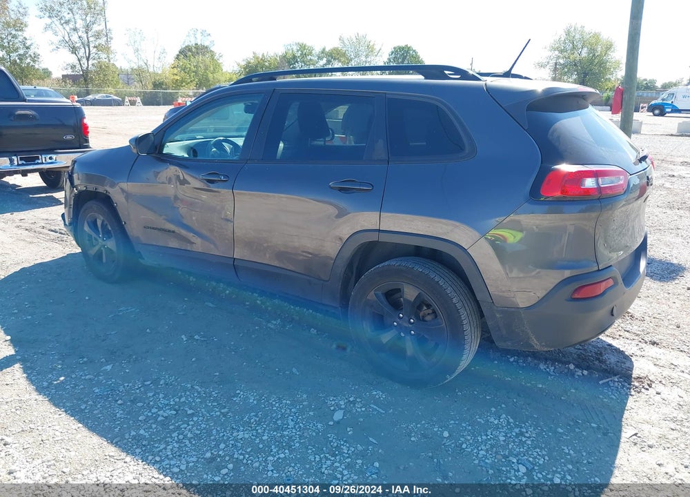 2018 JEEP CHEROKEE LATITUDE FWD VIN: 1C4PJLCB4JD551598
