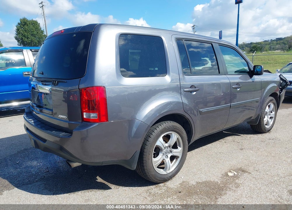 2015 HONDA PILOT EX-L VIN: 5FNYF4H55FB007335