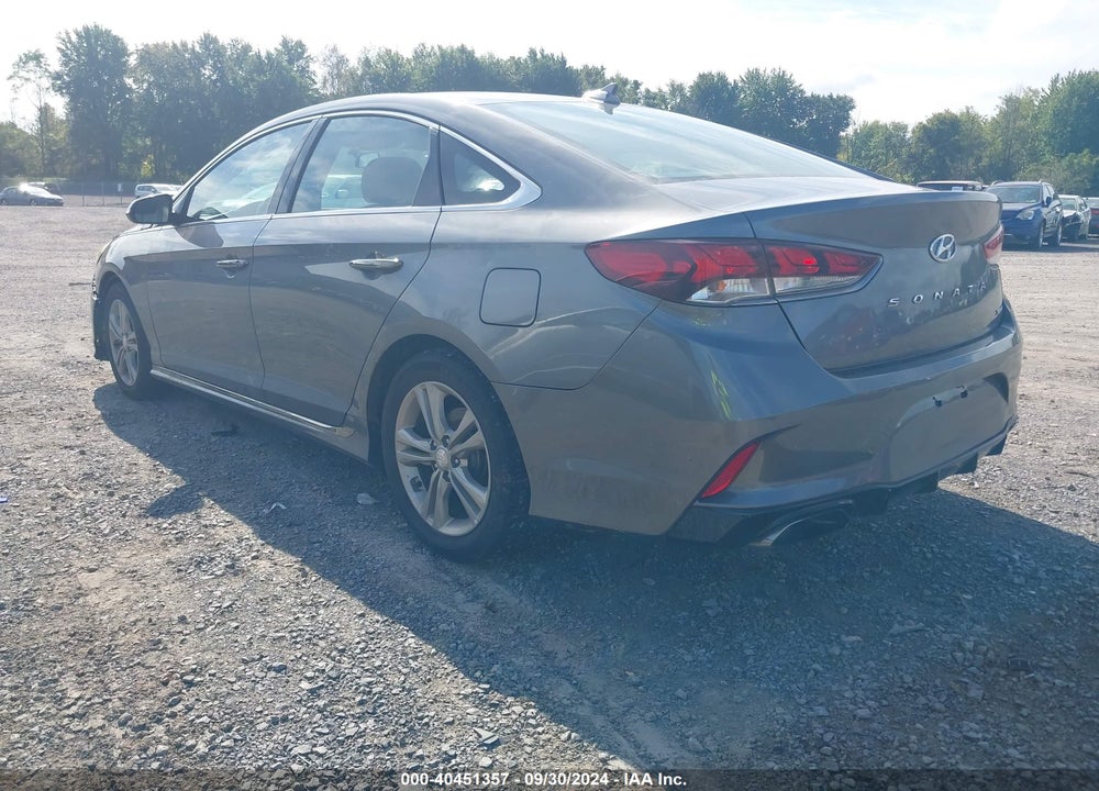 2018 HYUNDAI SONATA SPORT VIN: 5NPE34AF4JH727301