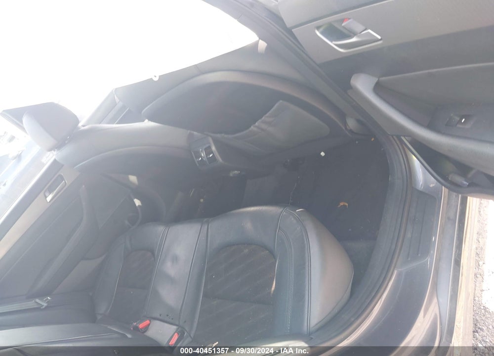 2018 HYUNDAI SONATA SPORT VIN: 5NPE34AF4JH727301