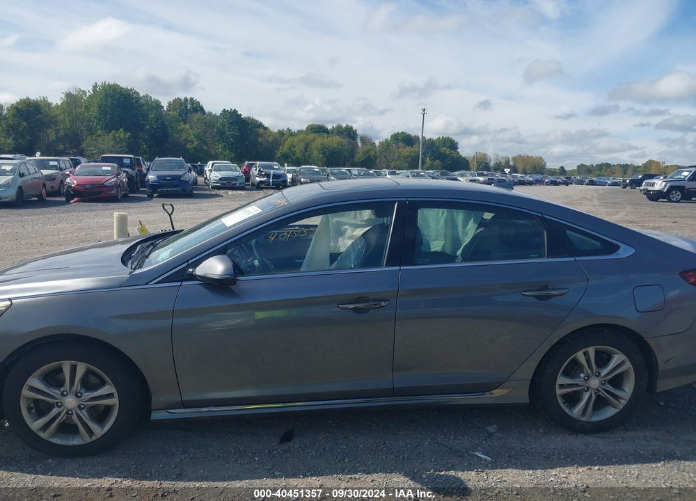 2018 HYUNDAI SONATA SPORT VIN: 5NPE34AF4JH727301