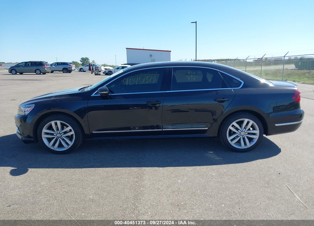 2017 VOLKSWAGEN PASSAT 1.8T SEL PREMIUM VIN: 1VWCT7A35HC064466