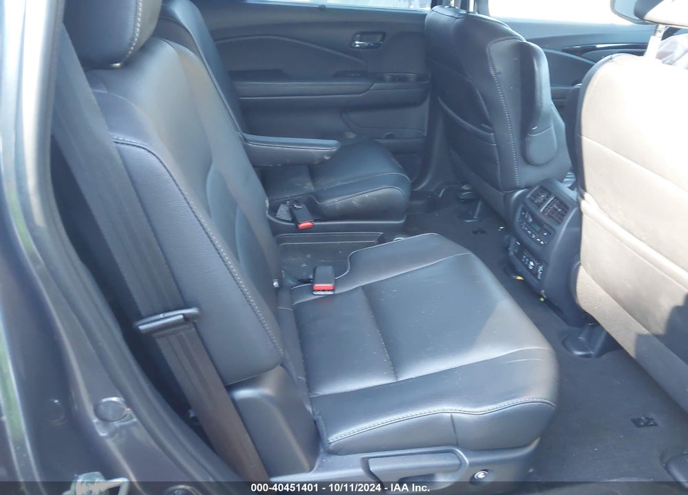 2020 HONDA PILOT AWD TOURING 7 PASSENGER VIN: 5FNYF6H69LB031105