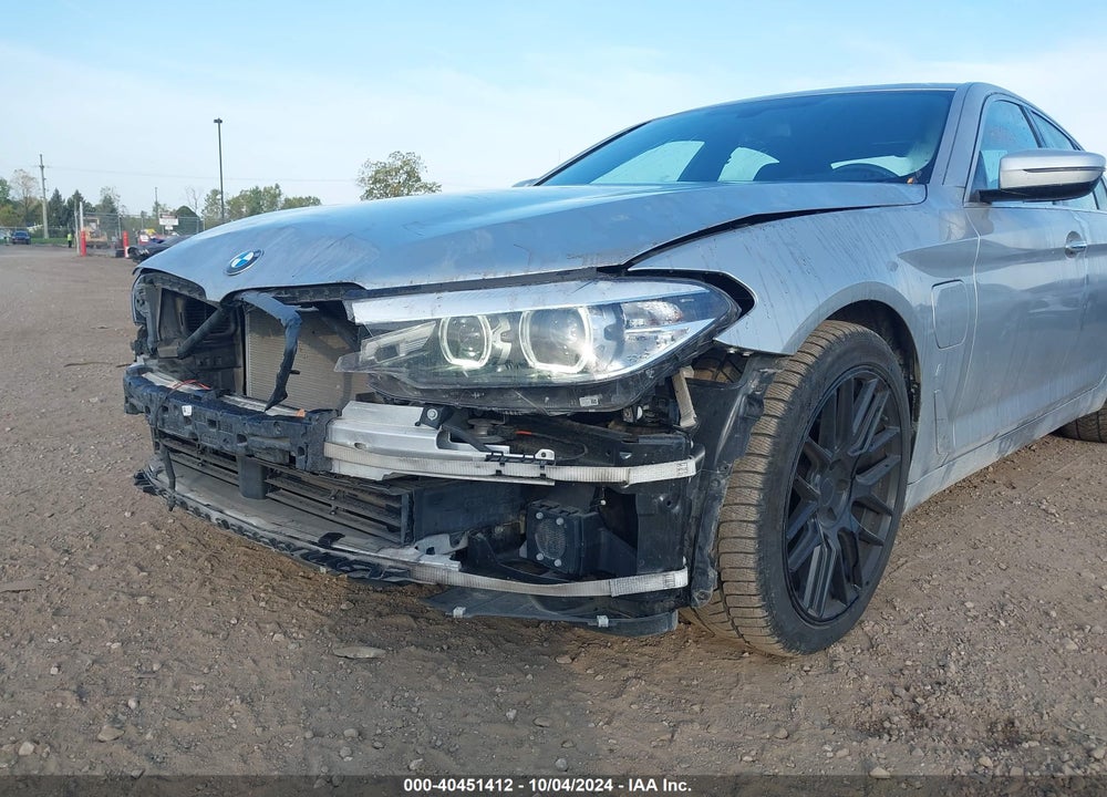 2018 BMW 530E IPERFORMANCE VIN: WBAJA9C58JB032999