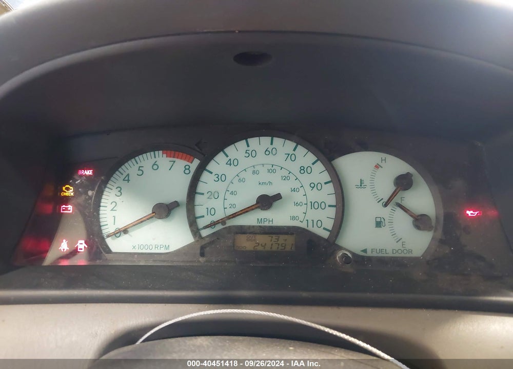 2003 TOYOTA COROLLA LE VIN: JTDBR32E730047362