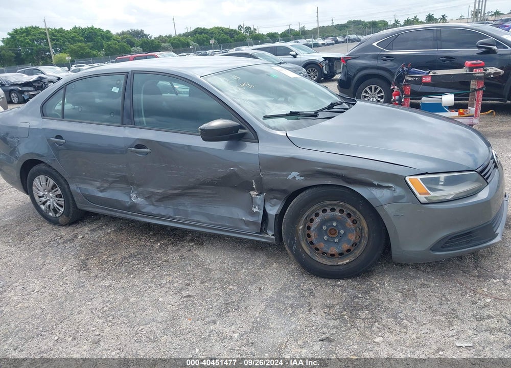 2013 VOLKSWAGEN JETTA 2.0L S VIN: 3VW2K7AJ5DM290660