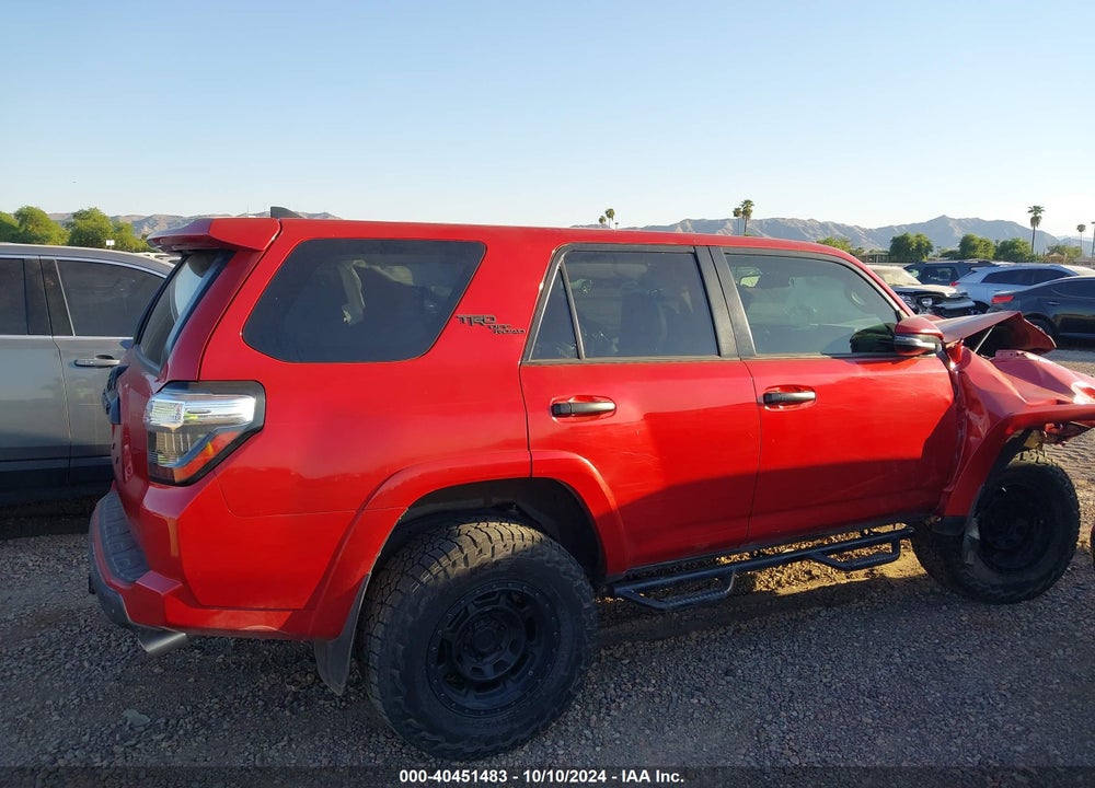 2019 TOYOTA 4RUNNER TRD OFF ROAD PREMIUM VIN: JTEBU5JR0K5727132