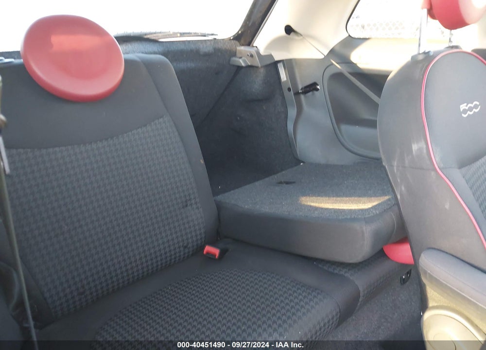 2016 FIAT 500 EASY VIN: 3C3CFFKR5GT165456