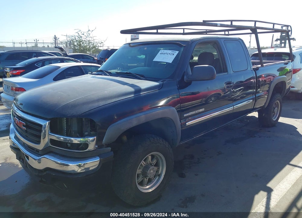 2003 GMC SIERRA 2500HD SLE VIN: 1GTHC29G83E147938