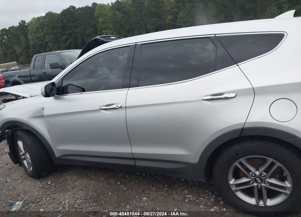 2017 HYUNDAI SANTA FE SPORT 2.4L VIN: 5XYZTDLB2HG408430