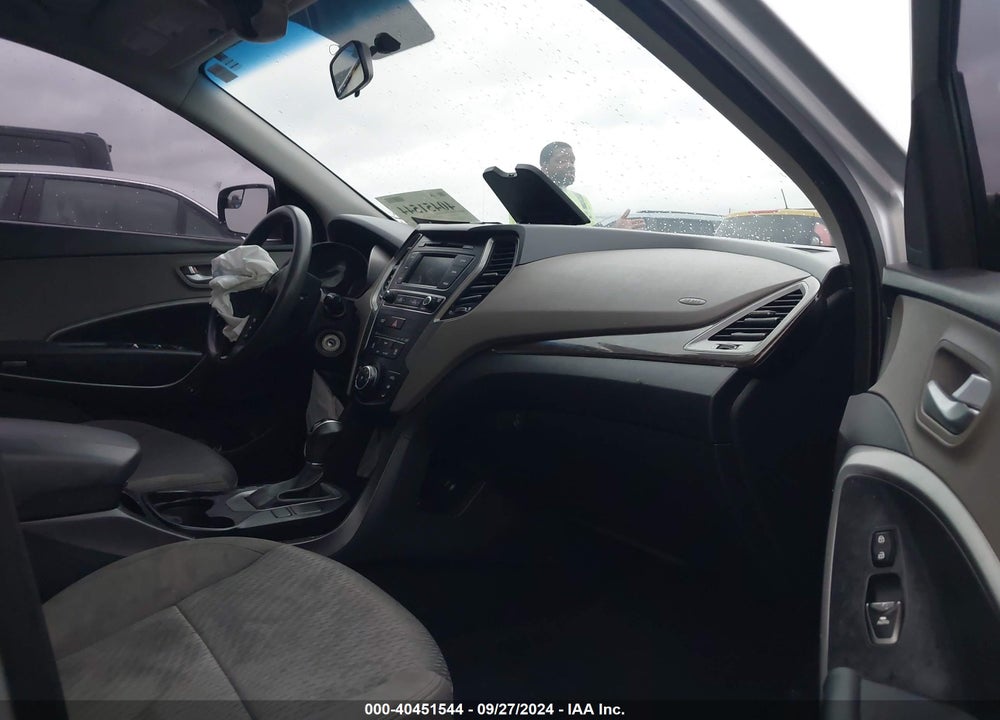 2017 HYUNDAI SANTA FE SPORT 2.4L VIN: 5XYZTDLB2HG408430
