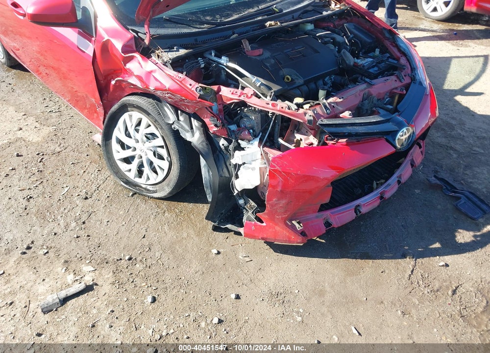 2017 TOYOTA COROLLA LE VIN: 5YFBURHE1HP647302