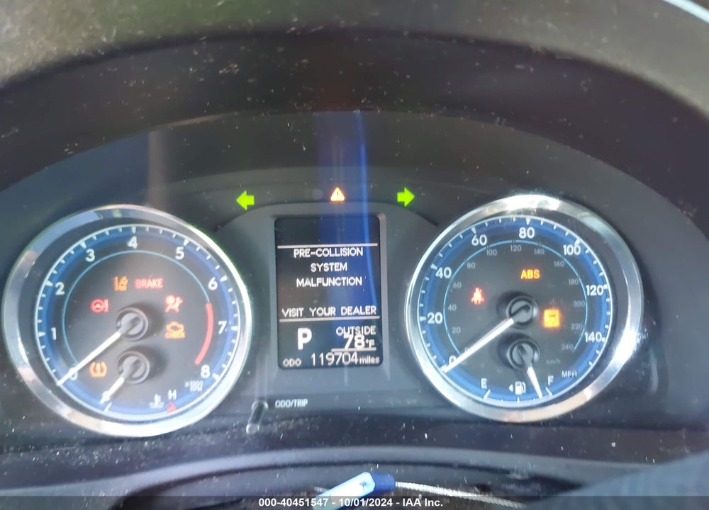 2017 TOYOTA COROLLA LE VIN: 5YFBURHE1HP647302