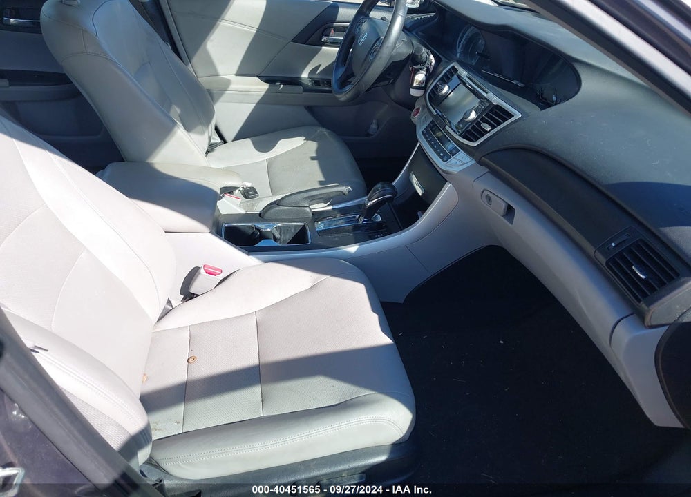 2014 HONDA ACCORD EX-L VIN: 1HGCR2F82EA102172
