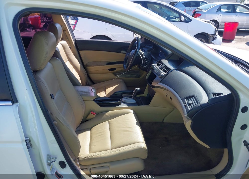 2012 HONDA ACCORD 2.4 SE VIN: 1HGCP2F61CA087844