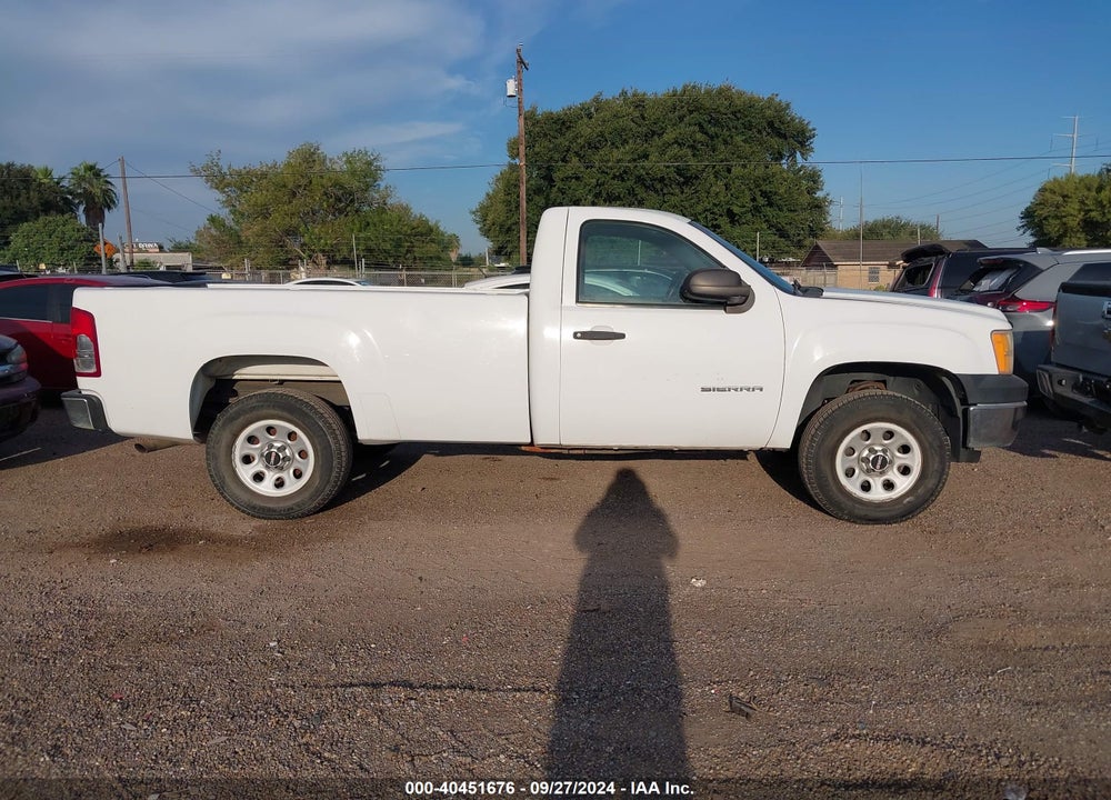 2013 GMC SIERRA 1500 WORK TRUCK VIN: 1GTN1TE00DZ129628