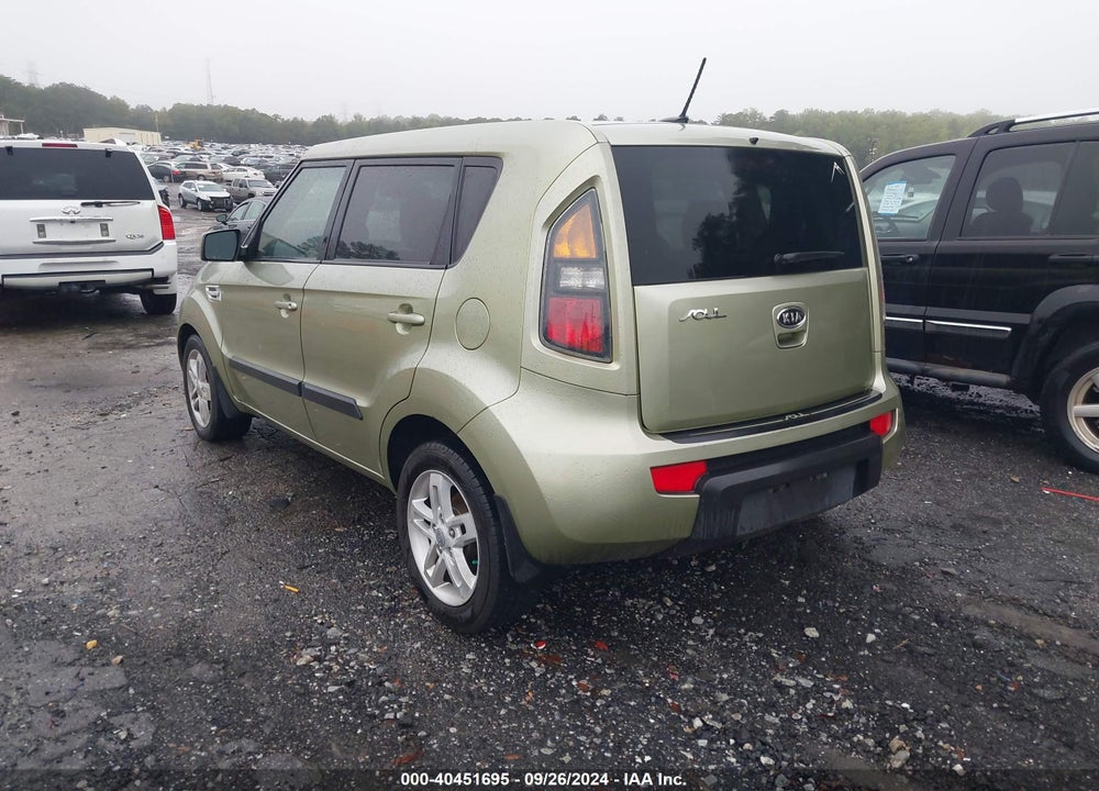 2011 KIA SOUL VIN: KNDJT2A28B7226112