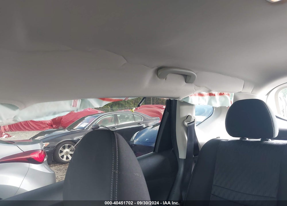 2018 NISSAN ROGUE SV VIN: KNMAT2MV3JP595920