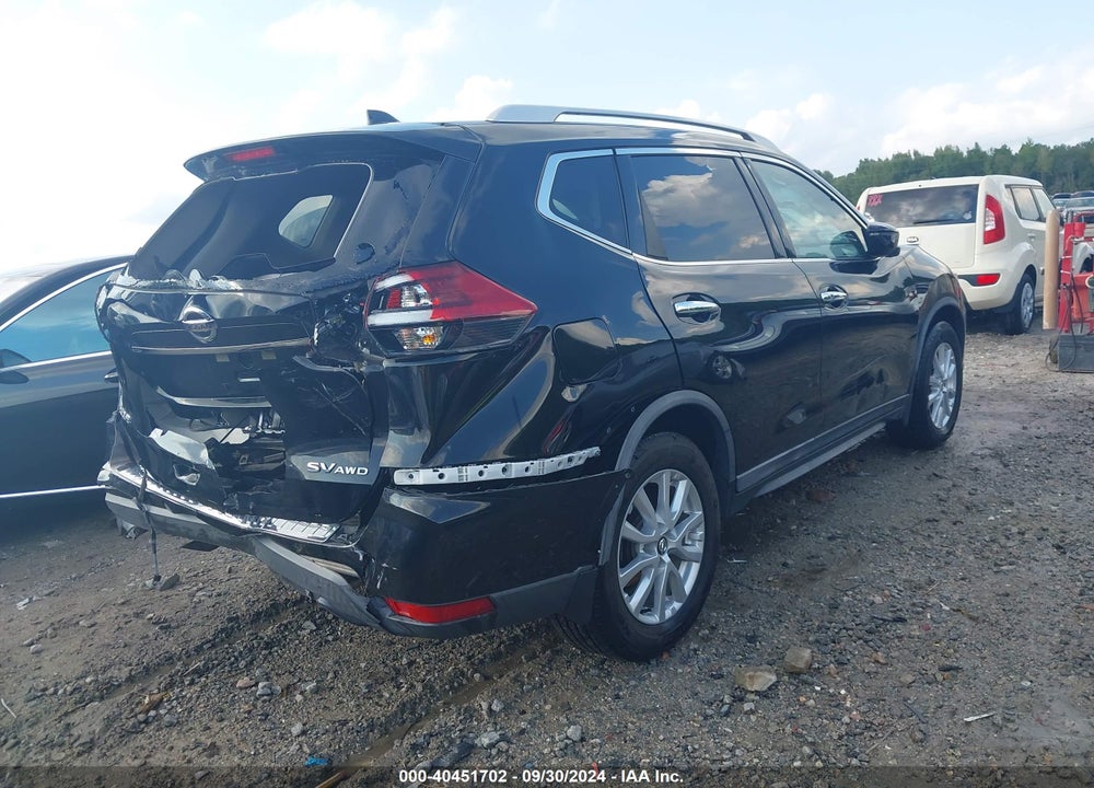 2018 NISSAN ROGUE SV VIN: KNMAT2MV3JP595920
