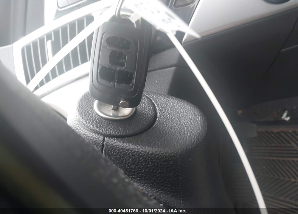 2015 CHEVROLET CRUZE LS AUTO VIN: 1G1PA5SH9F7144084
