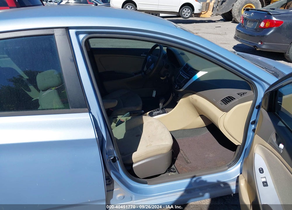 2013 HYUNDAI ACCENT GLS VIN: KMHCT4AE7DU427725