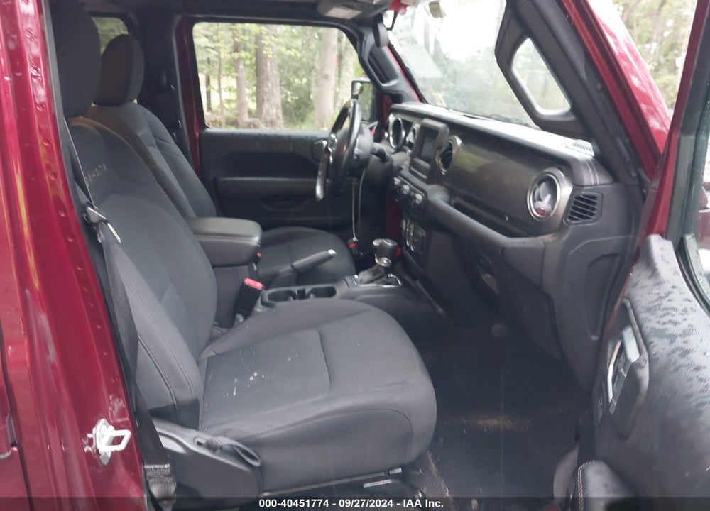2021 JEEP WRANGLER UNLIMITED SAHARA 4X4 VIN: 1C4HJXEG3MW663743