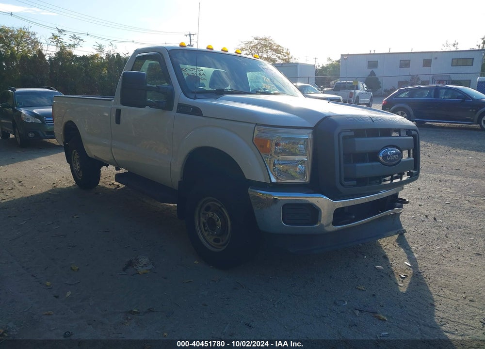 2013 FORD F-250 XL VIN: 1FTBF2B64DEA53409