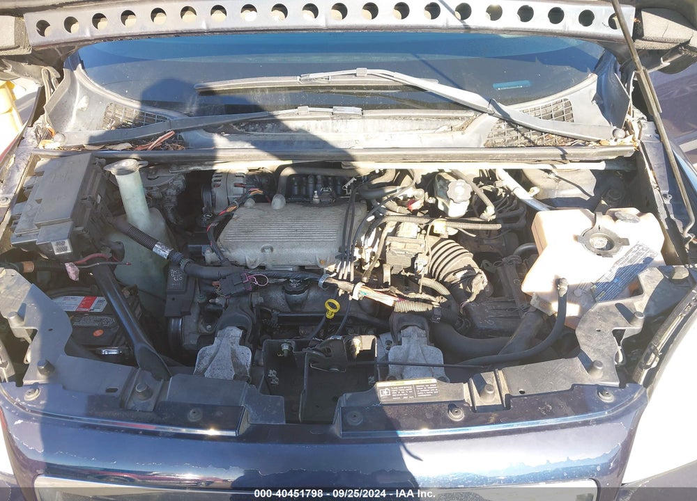 2005 SATURN RELAY FWD VIN: 5GZDV03L35D241896