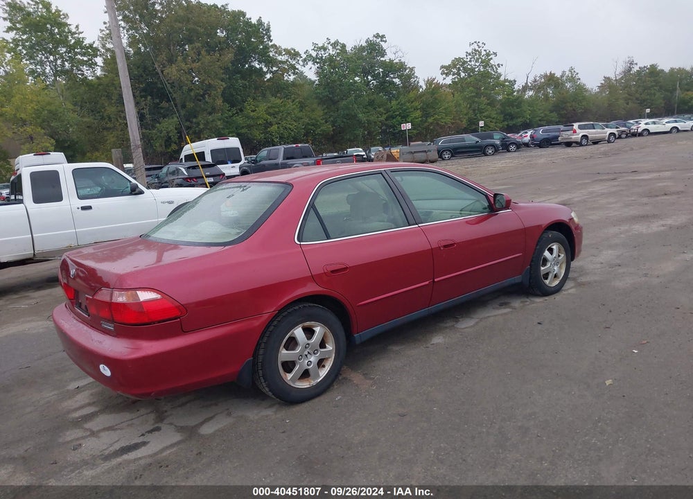 2000 HONDA ACCORD 2.3 SE VIN: JHMCG6690YC032117