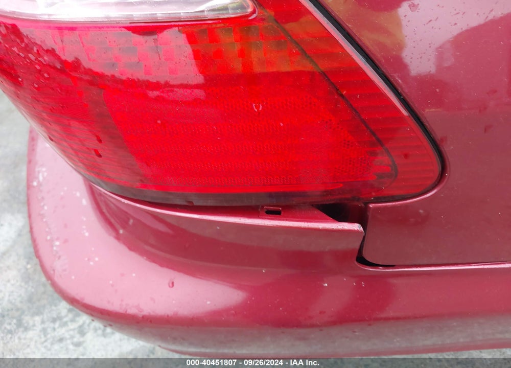 2000 HONDA ACCORD 2.3 SE VIN: JHMCG6690YC032117