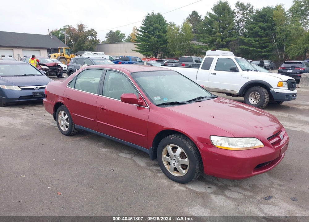 2000 HONDA ACCORD 2.3 SE VIN: JHMCG6690YC032117
