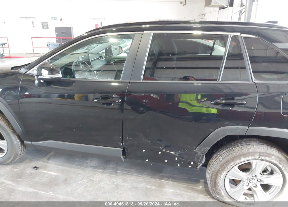2024 TOYOTA RAV4 XLE VIN: 2T3P1RFV6RW472411
