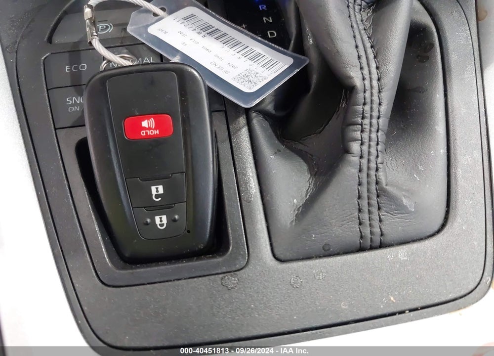 2024 TOYOTA RAV4 XLE VIN: 2T3P1RFV6RW472411