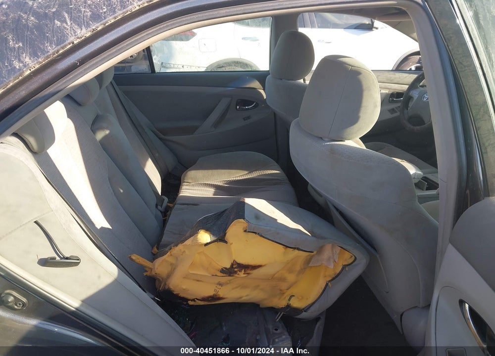 2011 TOYOTA CAMRY LE VIN: 4T1BF3EK8BU711469