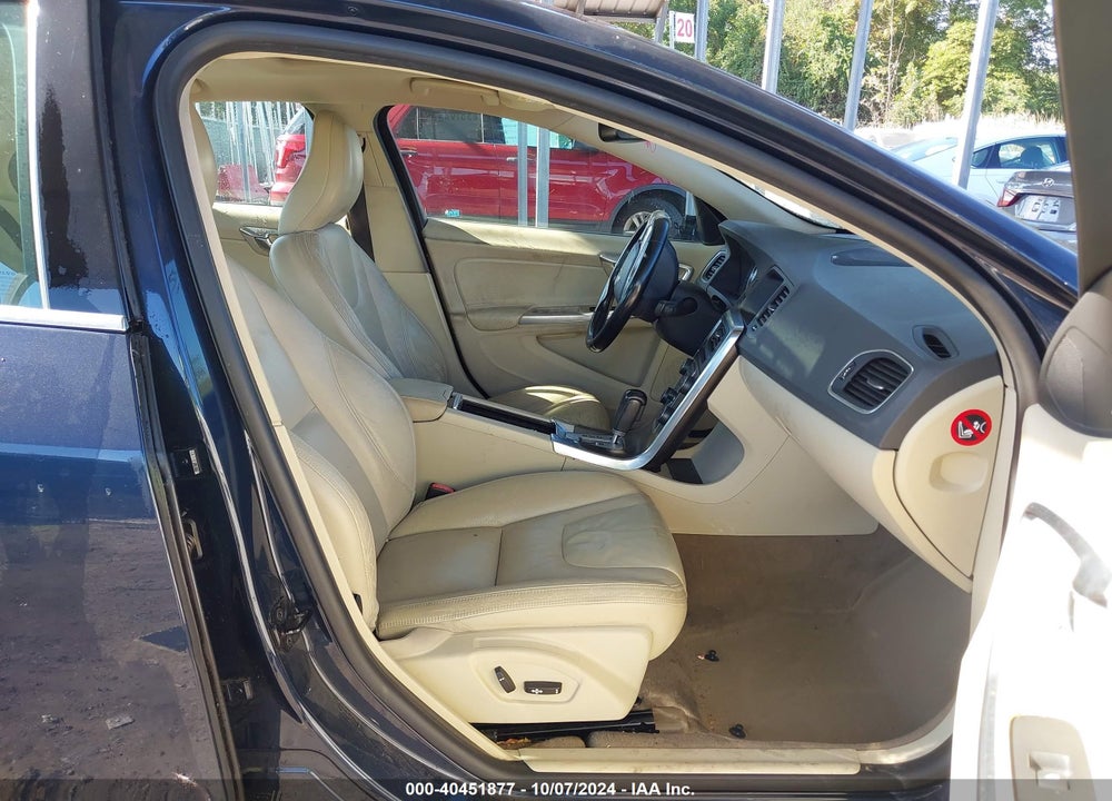 2012 VOLVO S60 T5 VIN: YV1622FS4C2128902