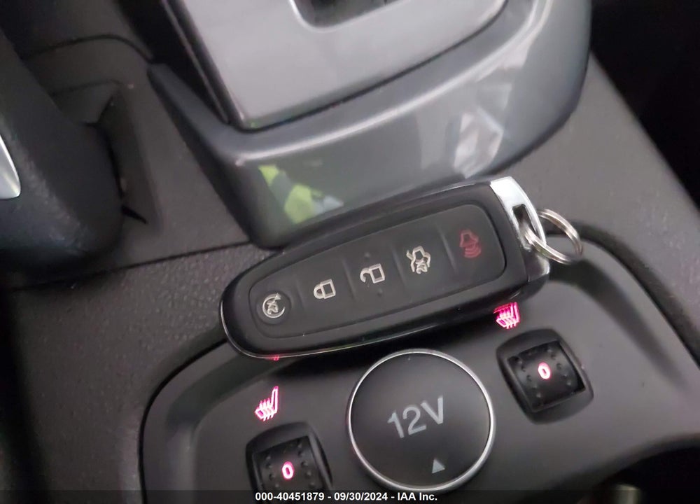 2013 FORD FOCUS TITANIUM VIN: 1FADP3N20DL290047