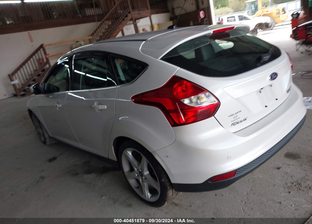 2013 FORD FOCUS TITANIUM VIN: 1FADP3N20DL290047