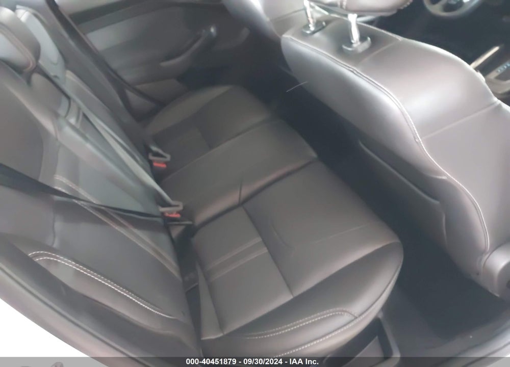 2013 FORD FOCUS TITANIUM VIN: 1FADP3N20DL290047