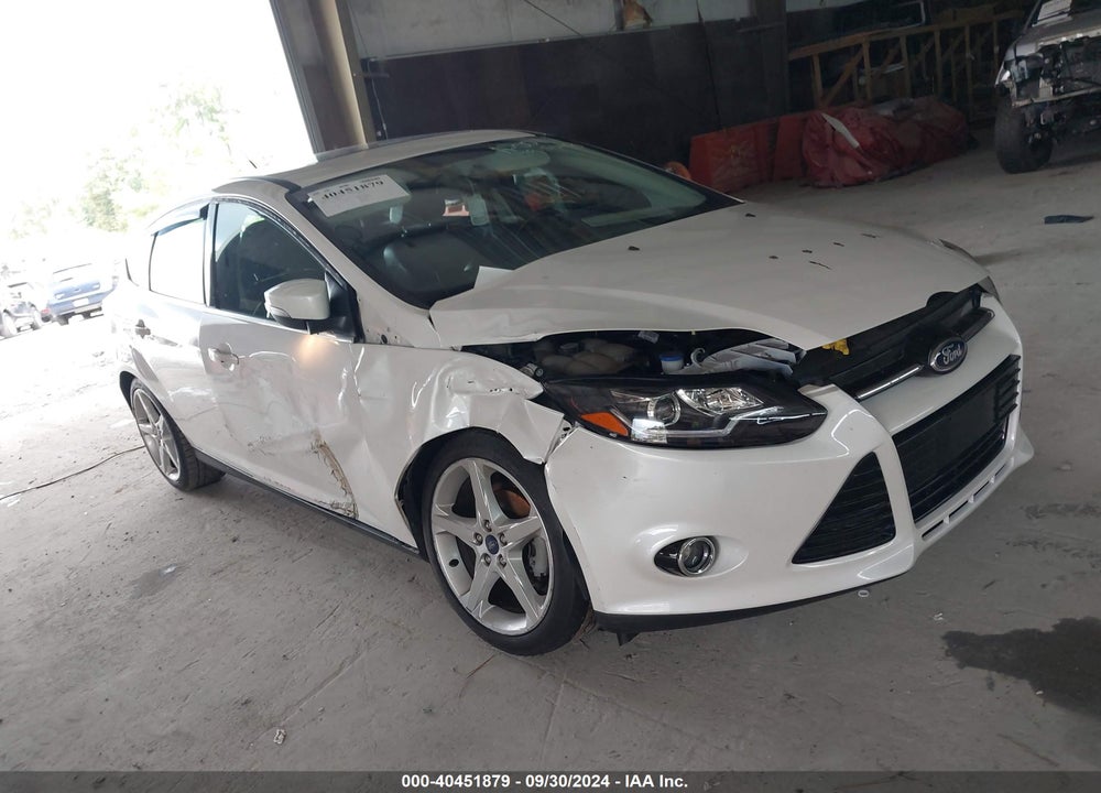 2013 FORD FOCUS TITANIUM VIN: 1FADP3N20DL290047