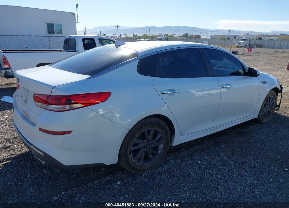 2020 KIA OPTIMA LX VIN: 5XXGT4L32LG424589