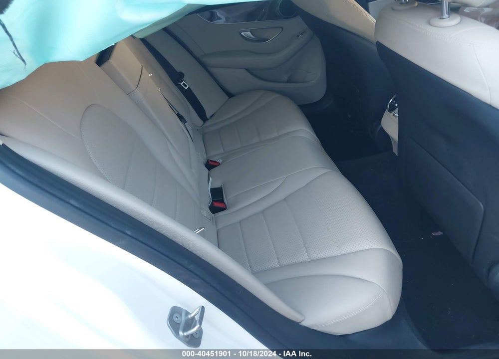 2017 MERCEDES-BENZ C 300 VIN: WDDWF4KB7HR231280